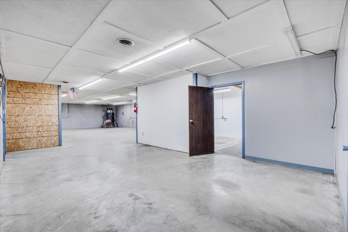 162 Exchange Street, Colona, IL 61241