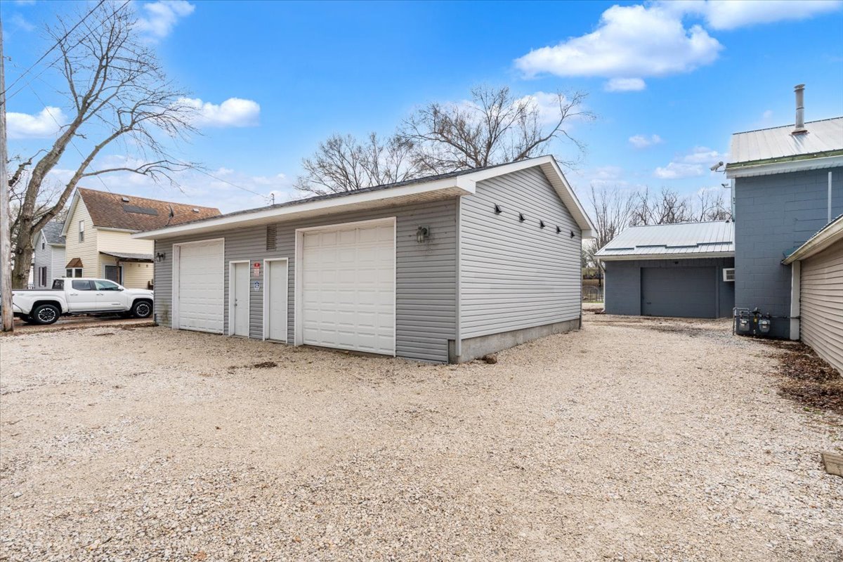 162 Exchange Street, Colona, IL 61241