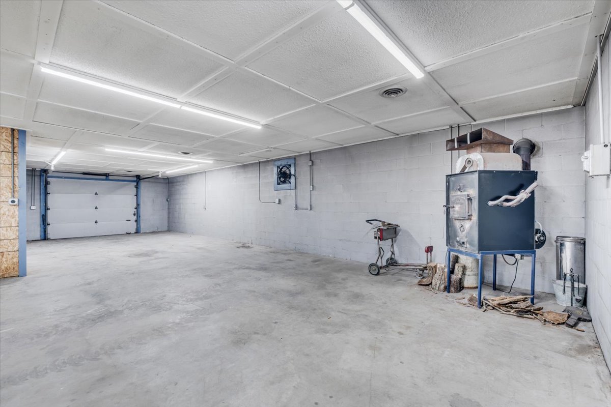 162 Exchange Street, Colona, IL 61241