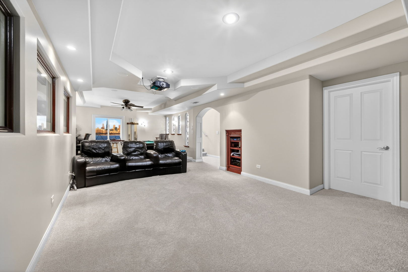 322 Hemlock Lane, Oswego, IL 60543