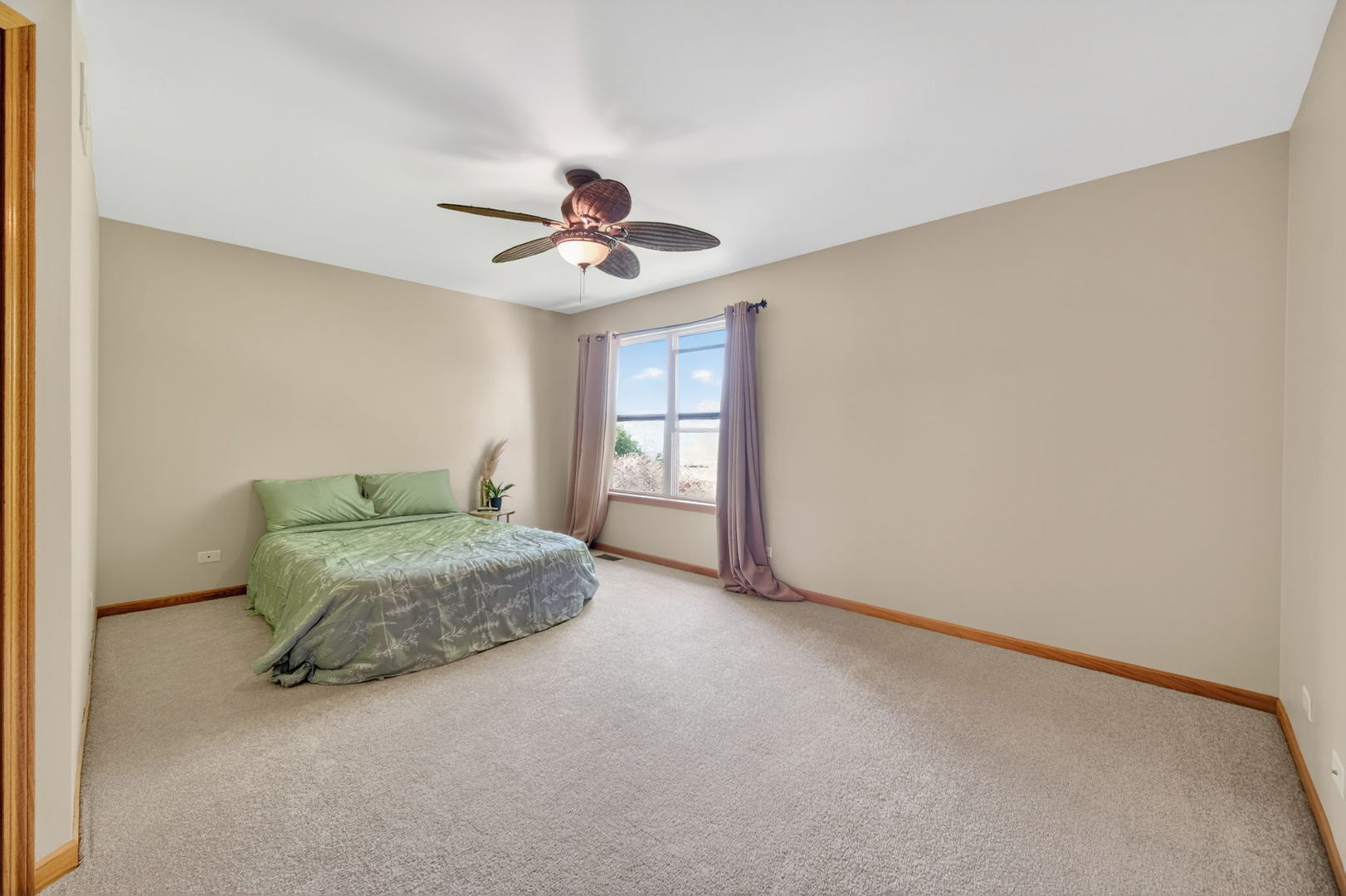 322 Hemlock Lane, Oswego, IL 60543
