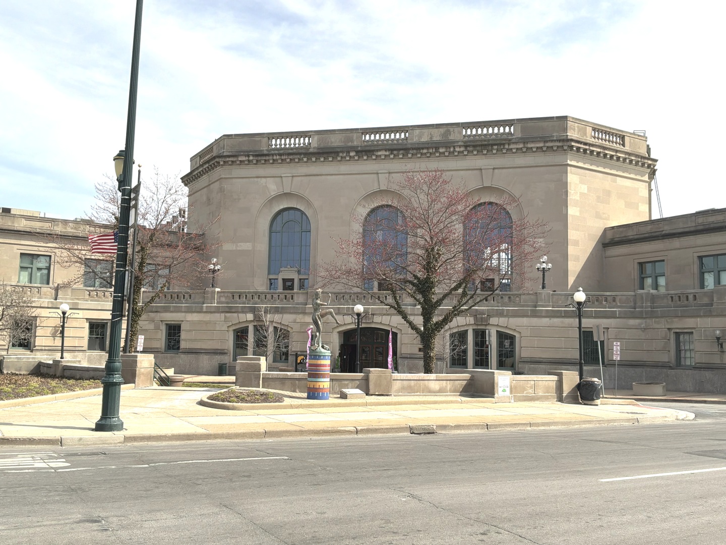 224 E Cass Street #1, Joliet, IL 60432