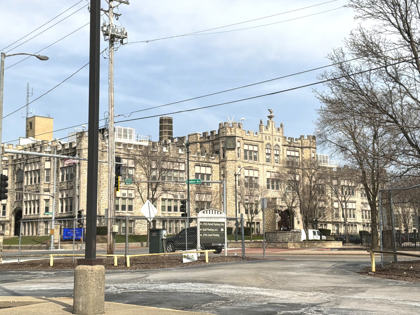 224 E Cass Street #1, Joliet, IL 60432