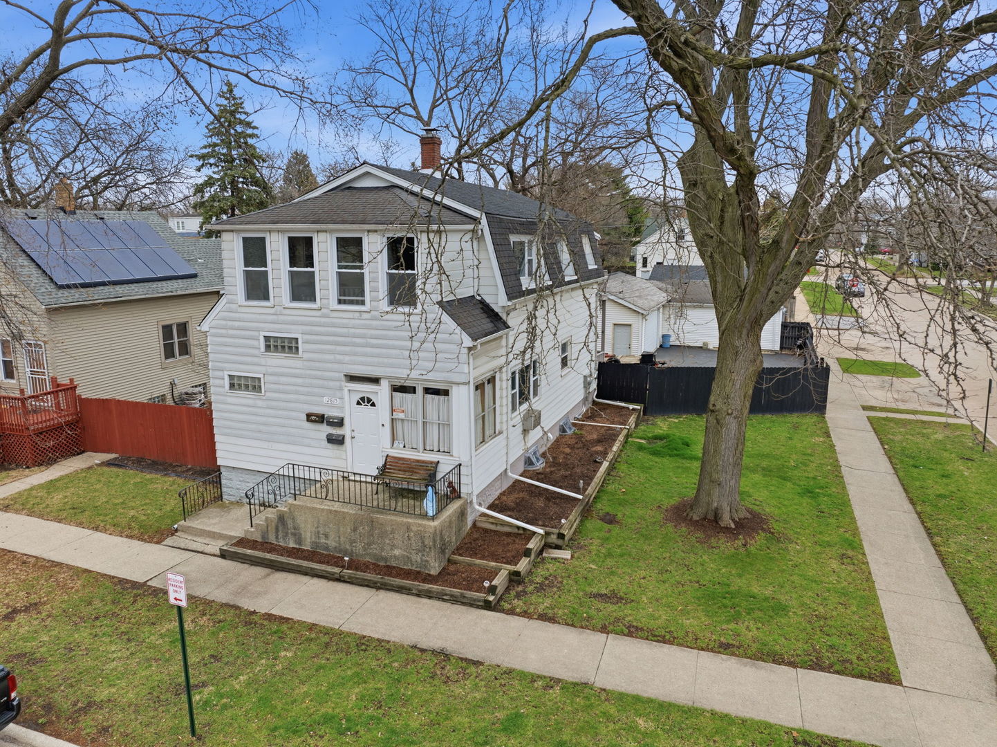 12815 Clinton Street, Blue Island, IL 60406