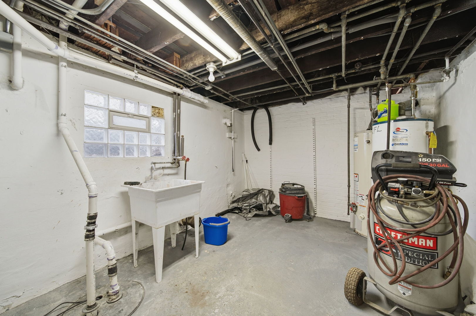 12815 Clinton Street, Blue Island, IL 60406