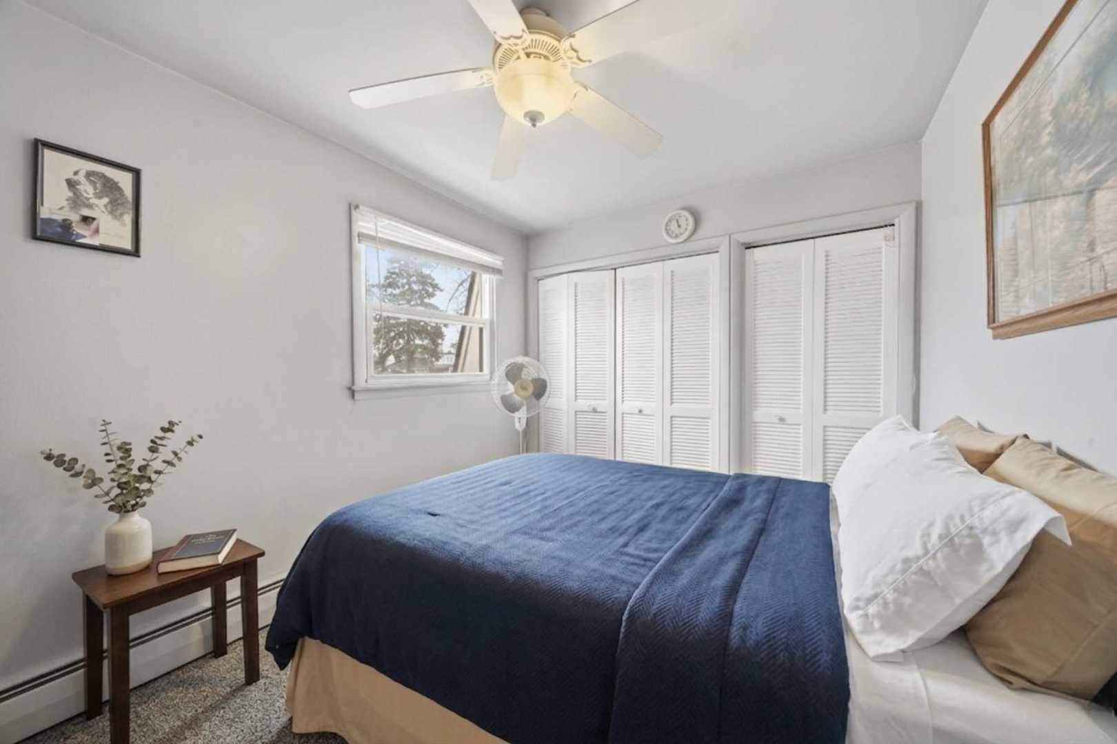 12815 Clinton Street, Blue Island, IL 60406