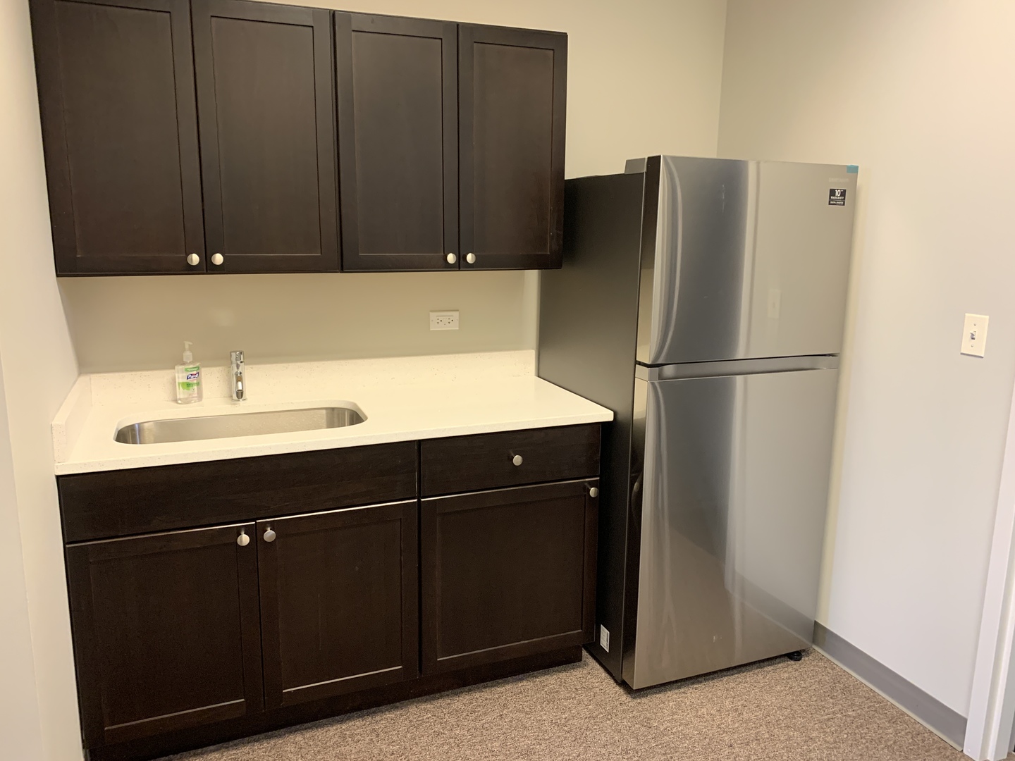 424 Fort Hill Drive #135, Naperville, IL 60540