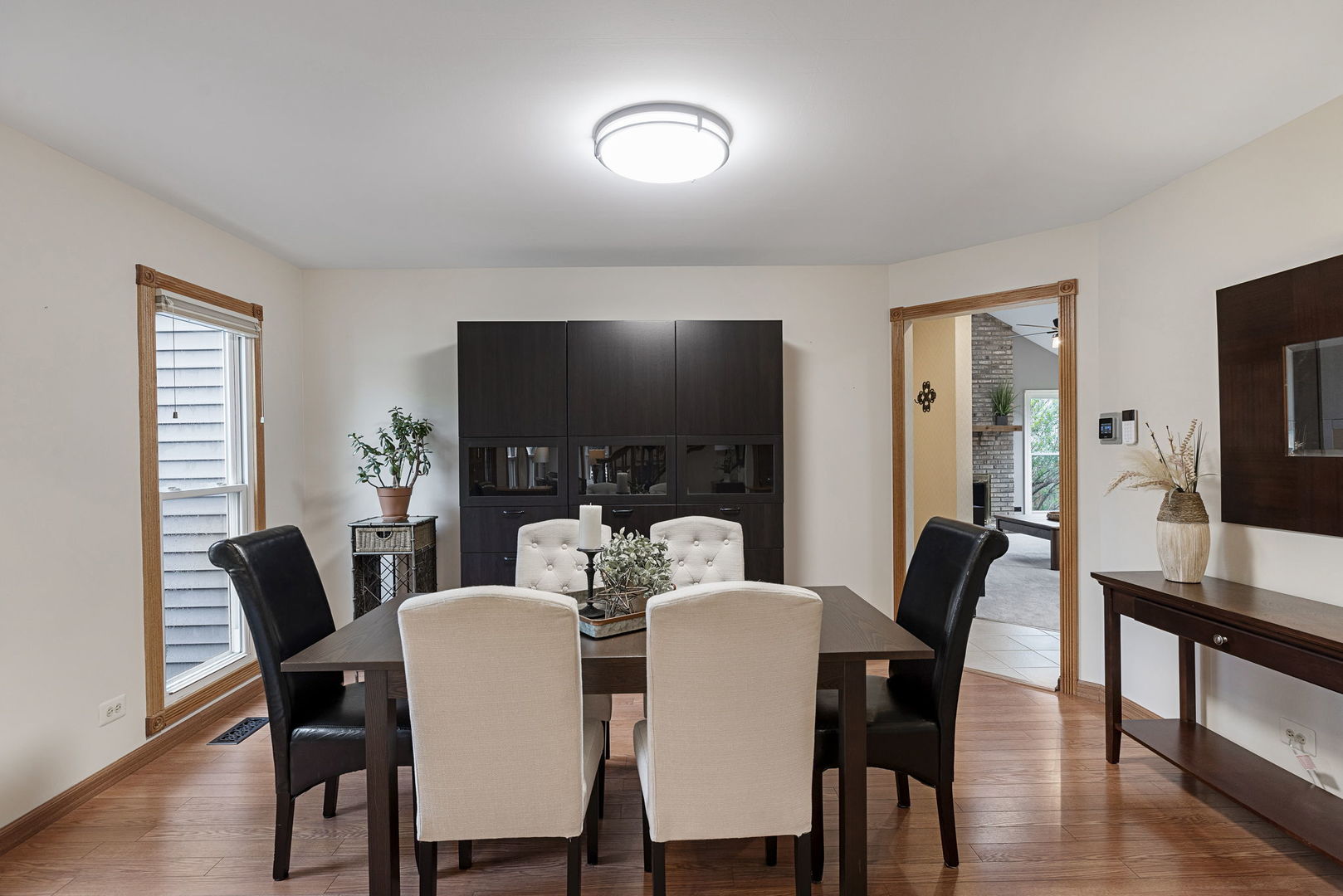 541 Salceda Lane, Mundelein, IL 60060