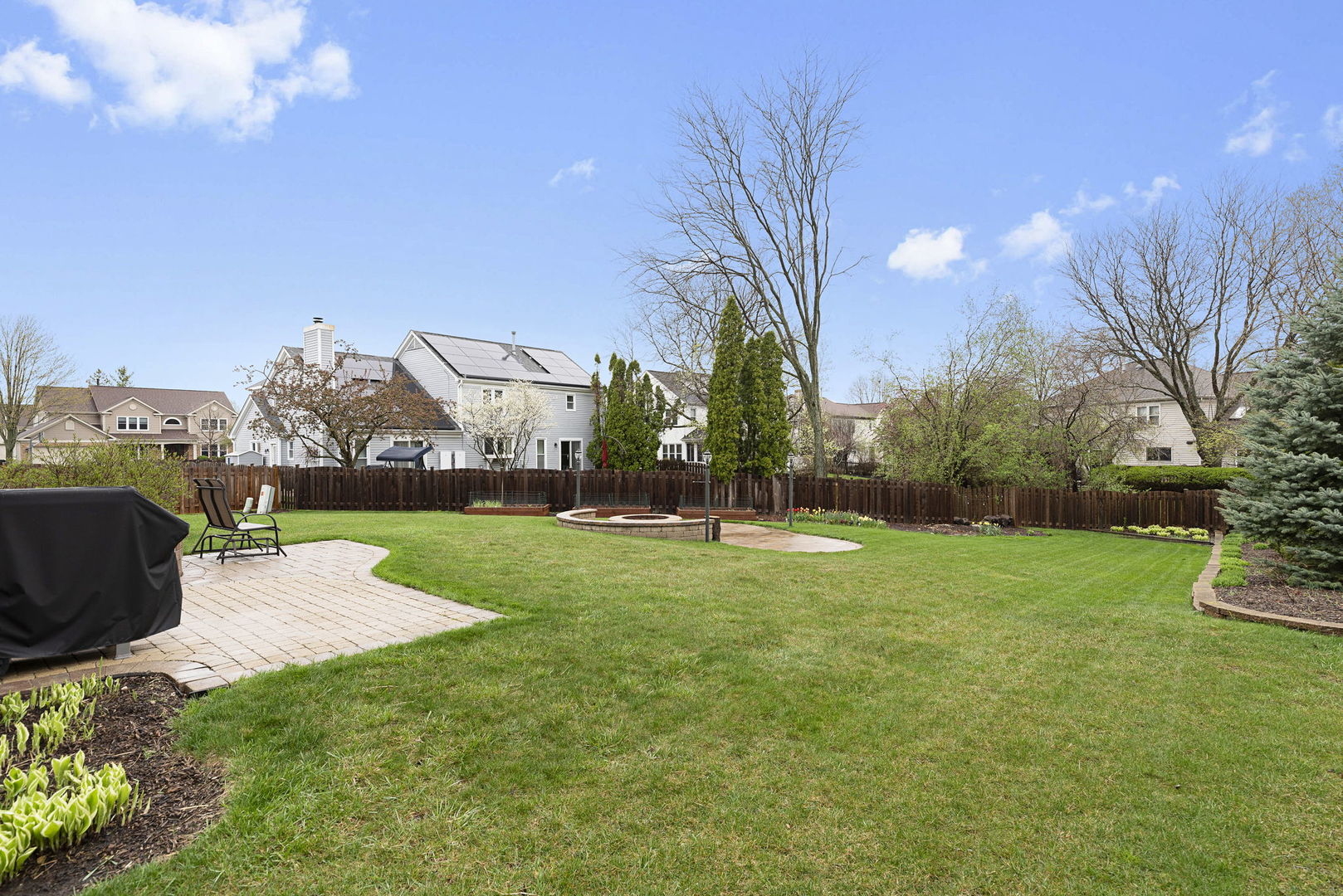 541 Salceda Lane, Mundelein, IL 60060