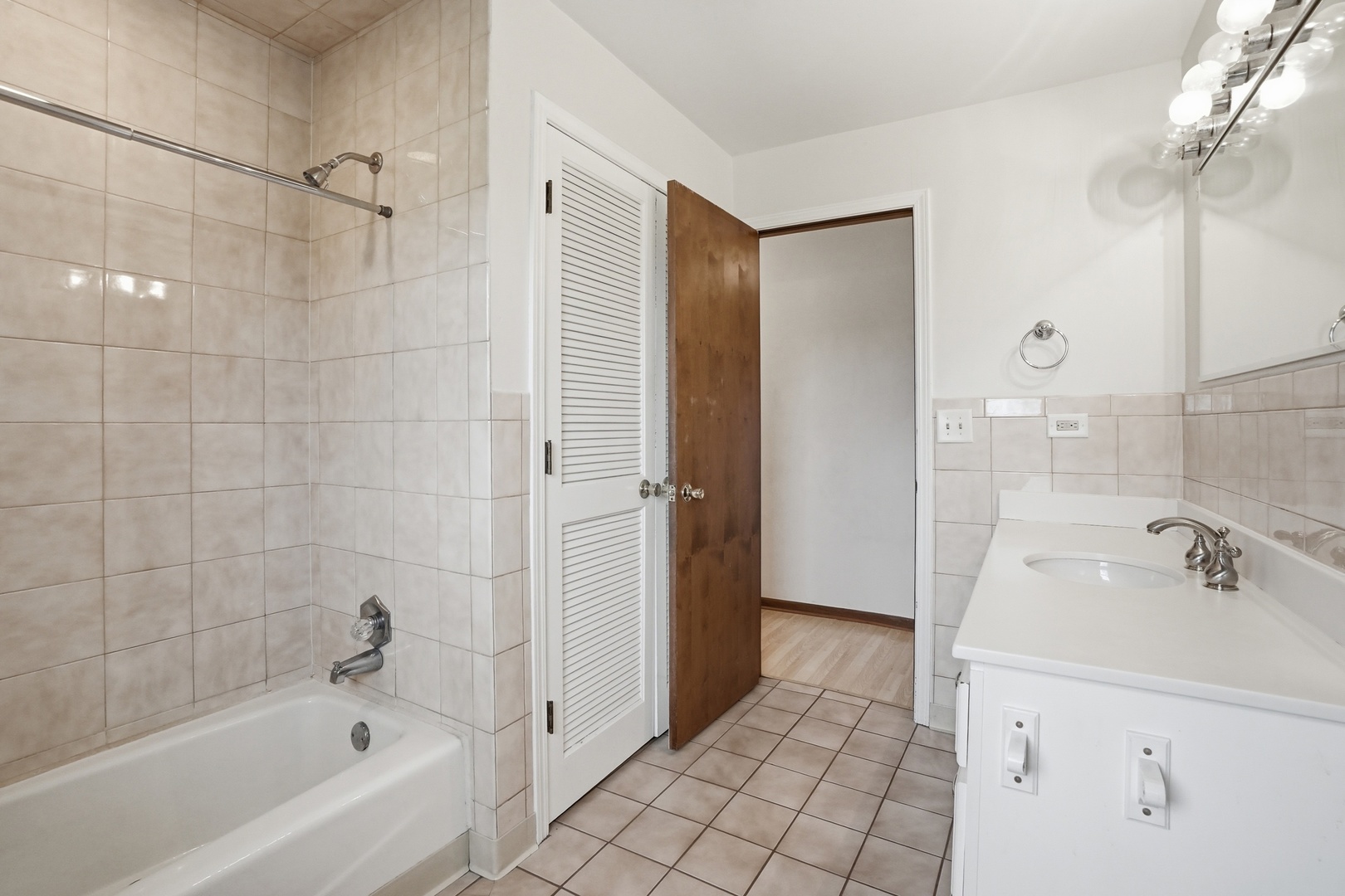 26600 S Winfield Road, Monee, IL 60449