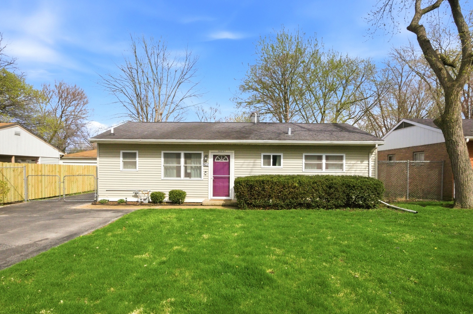 16237 Homan Avenue, Markham, IL 60428