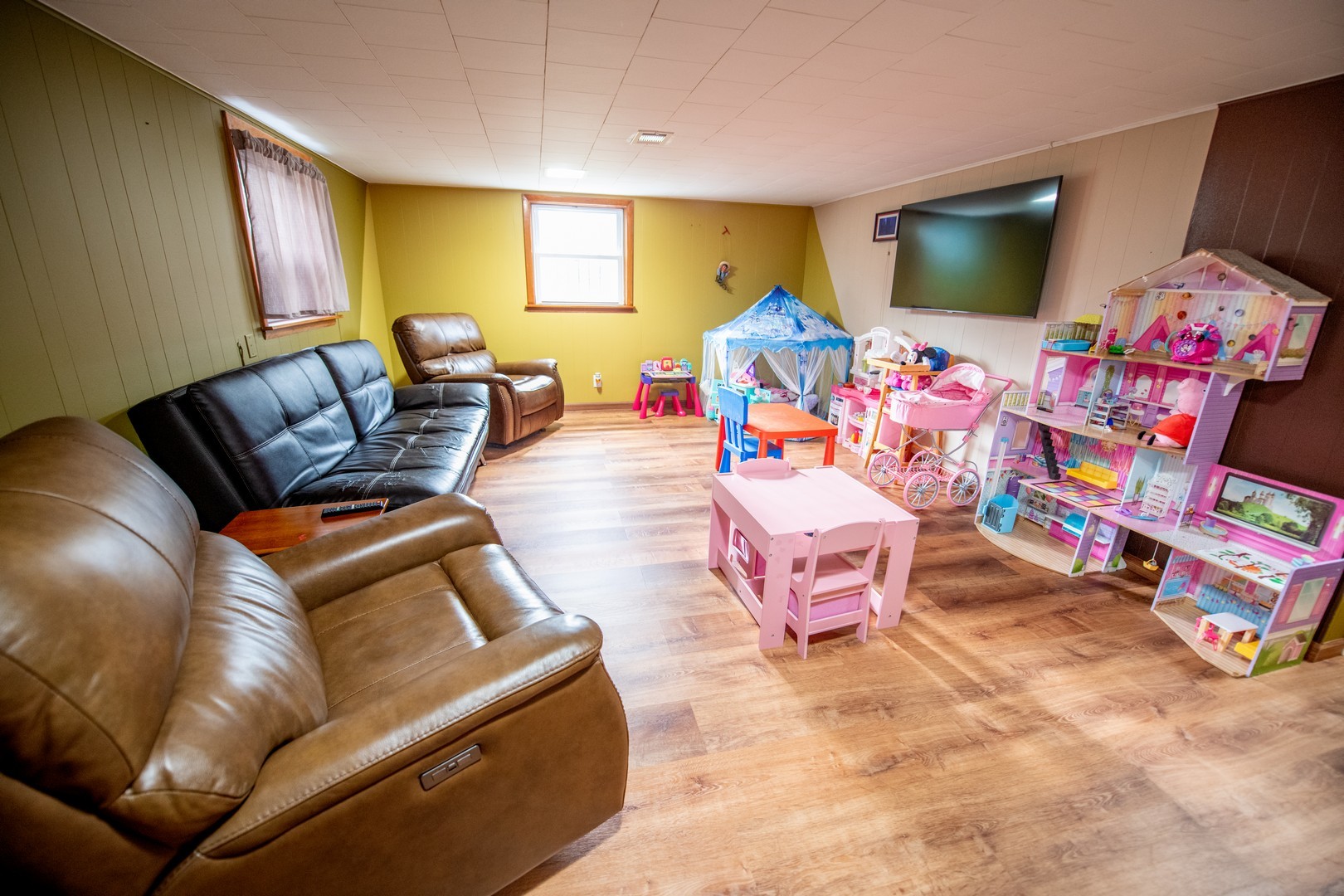 9342 Austin Avenue, Oak Lawn, IL 60453