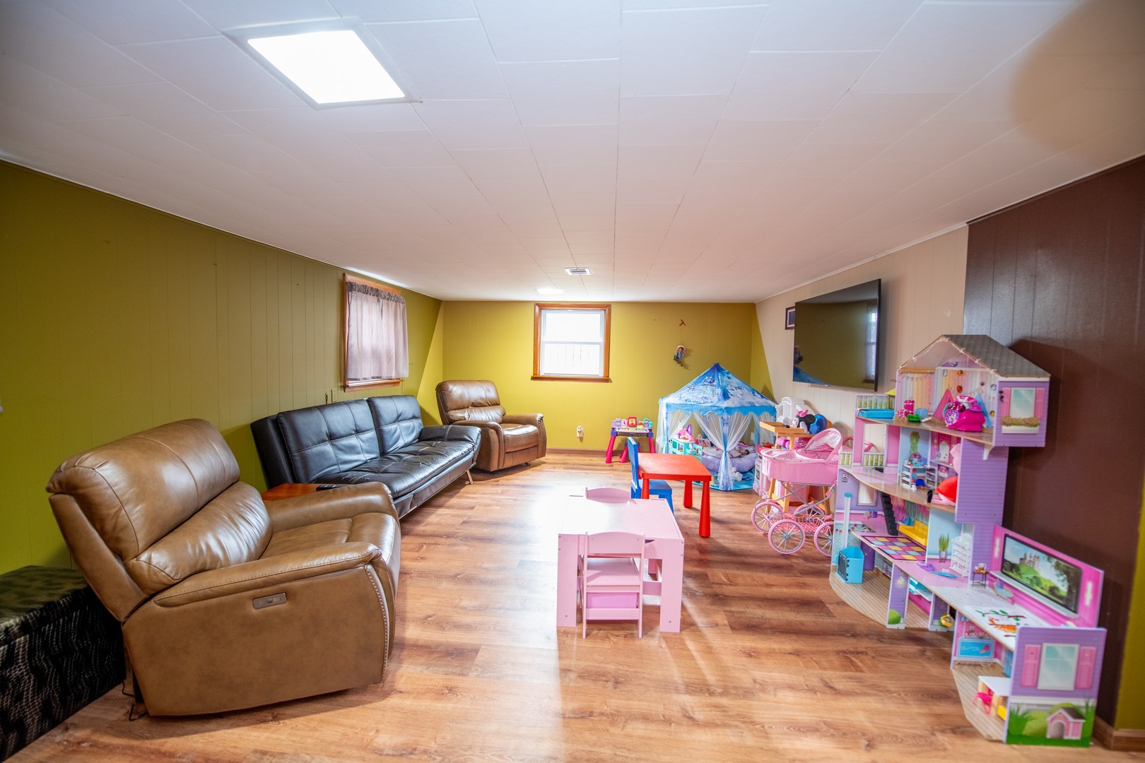 9342 Austin Avenue, Oak Lawn, IL 60453