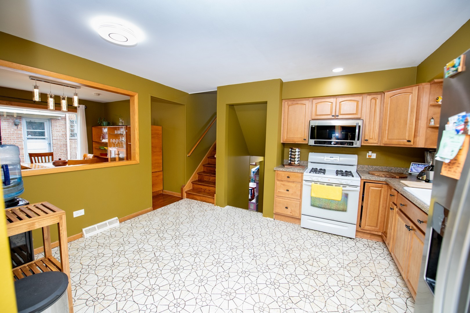 9342 Austin Avenue, Oak Lawn, IL 60453