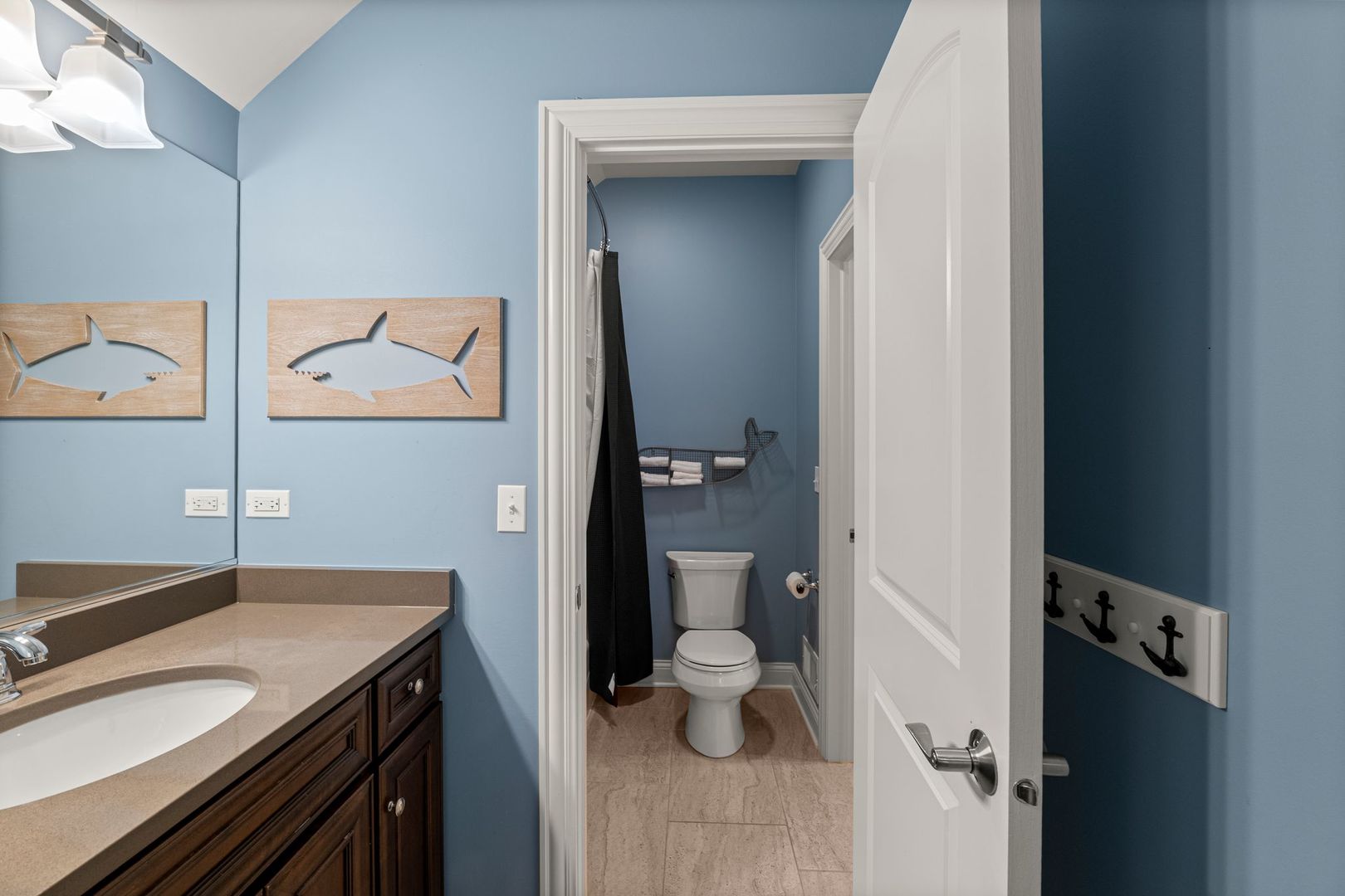 81 Landon Circle, Wheaton, IL 60189