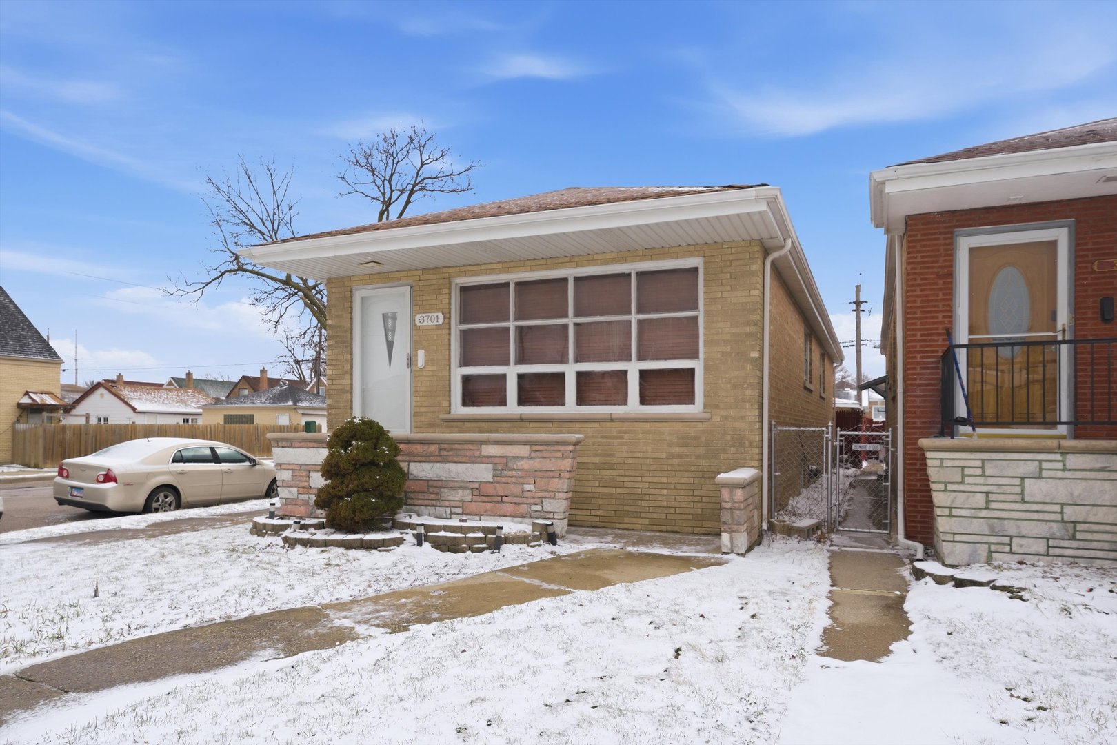 3701 W 80th Street, Chicago, IL 60652