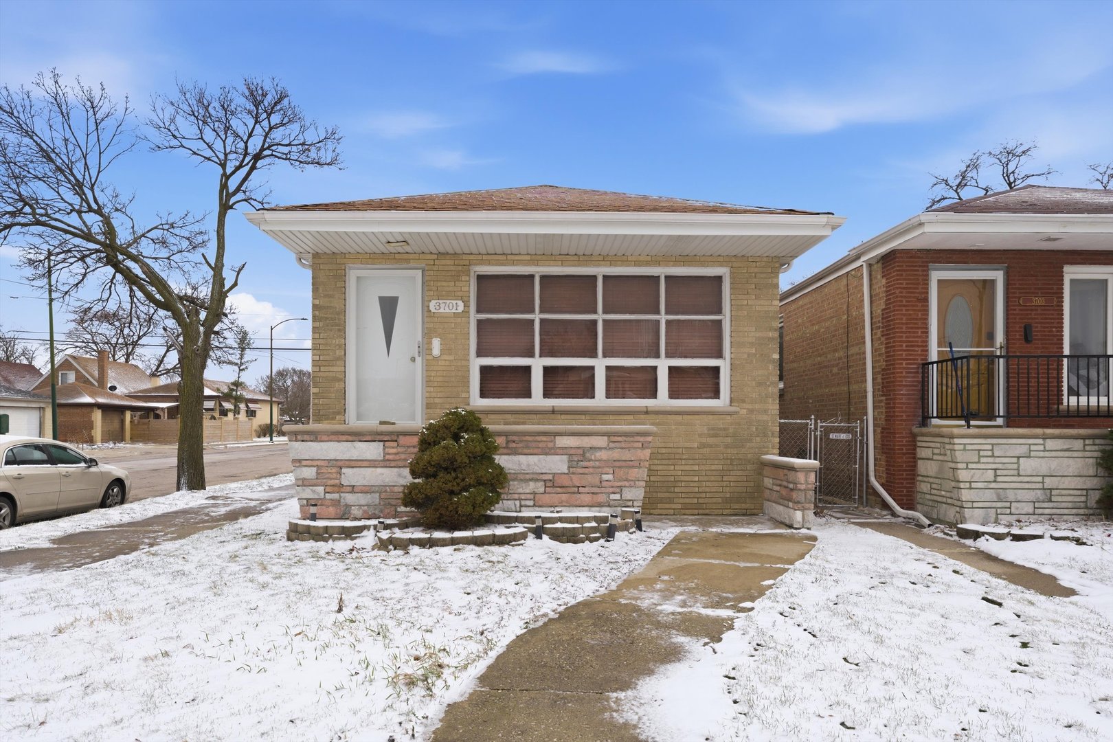 3701 W 80th Street, Chicago, IL 60652