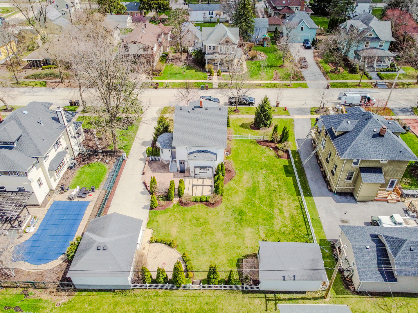 220 Hickory Street, Frankfort, IL 60423