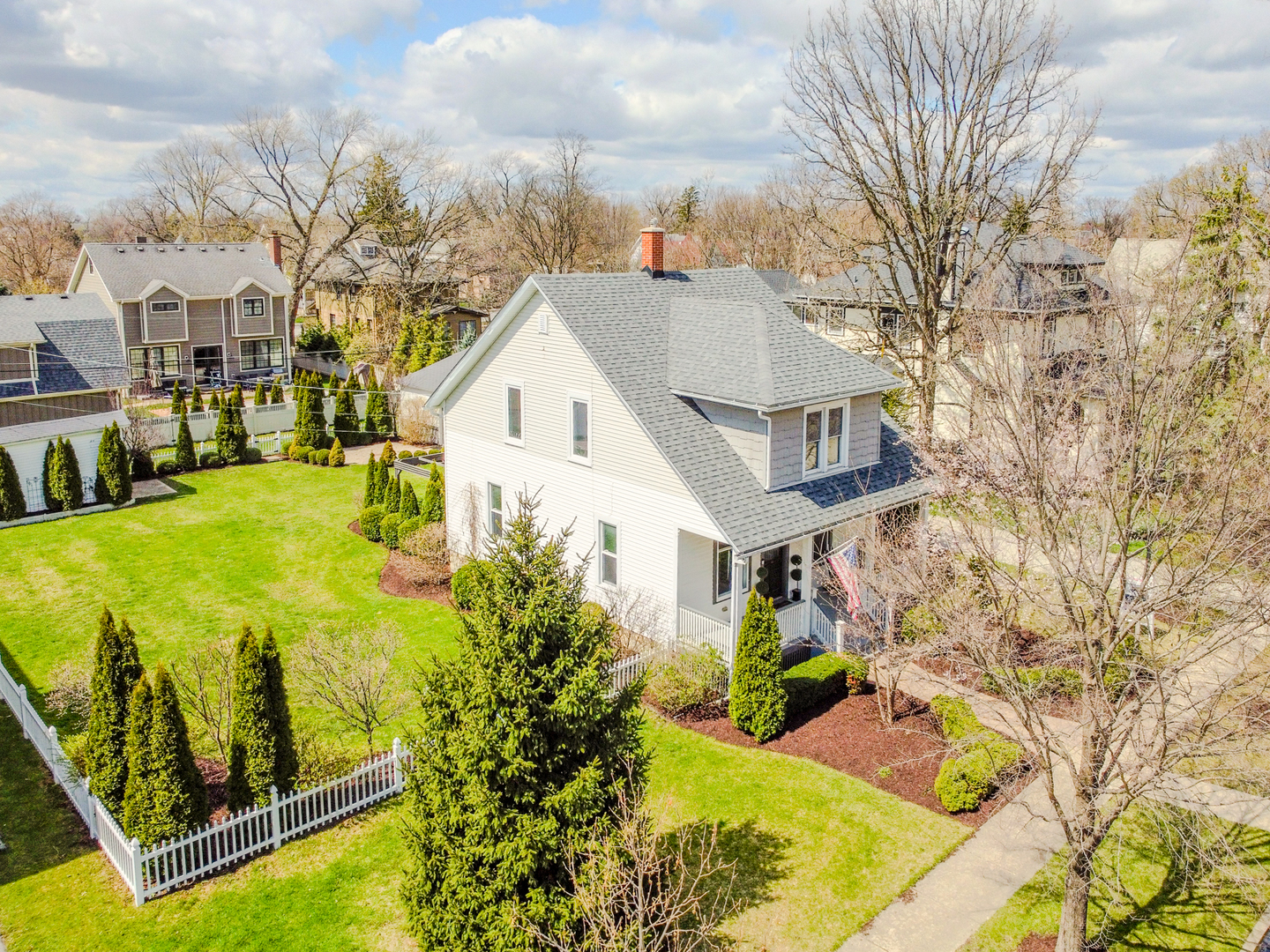 220 Hickory Street, Frankfort, IL 60423