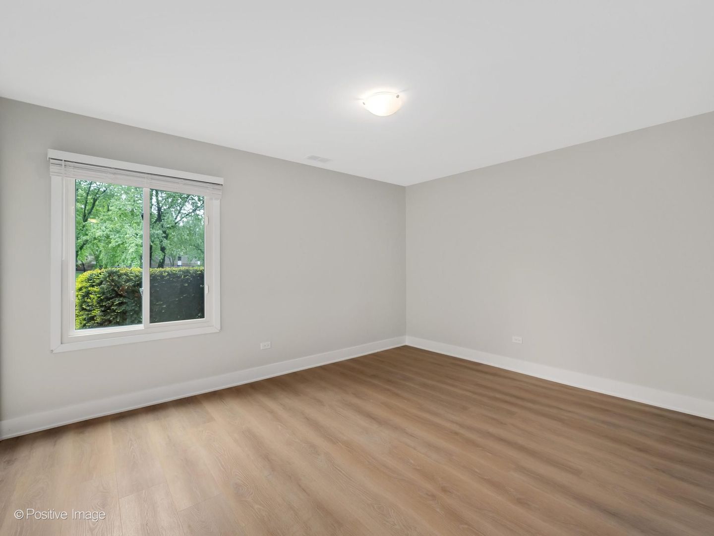 7360 Fairview Avenue #103, Downers Grove, IL 60516