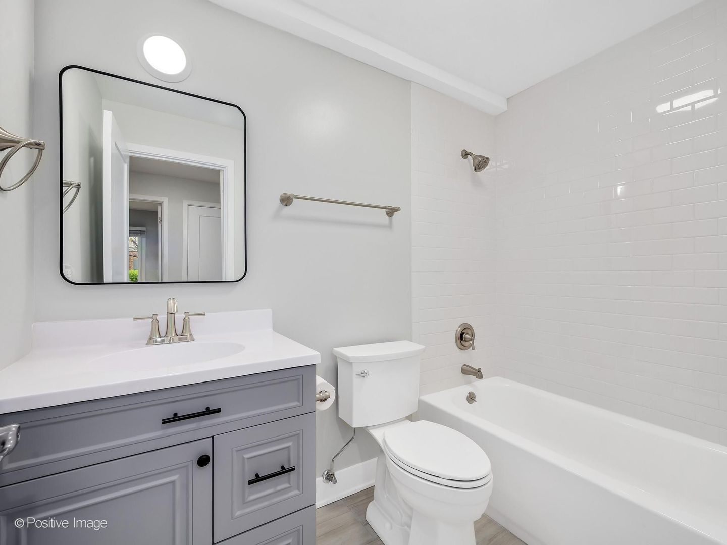 7360 Fairview Avenue #103, Downers Grove, IL 60516