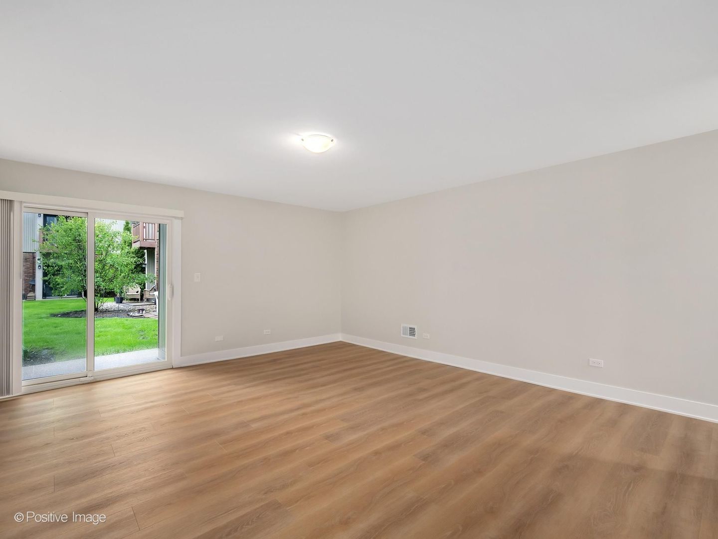 7360 Fairview Avenue #103, Downers Grove, IL 60516