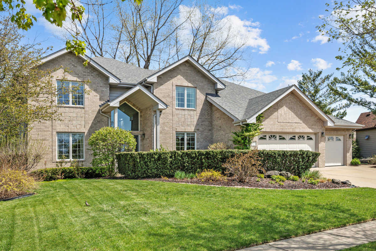 3203 Hickory Creek Drive, New Lenox, IL 60451