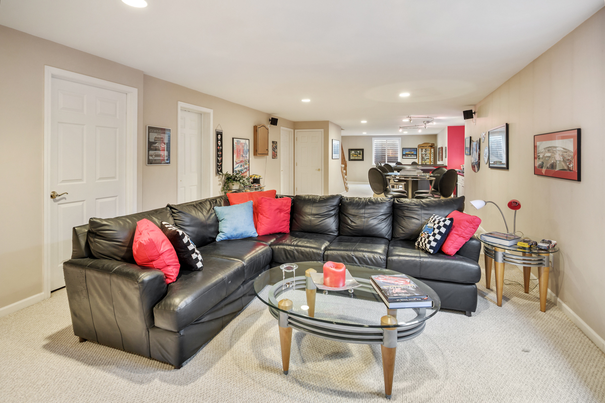 3203 Hickory Creek Drive, New Lenox, IL 60451