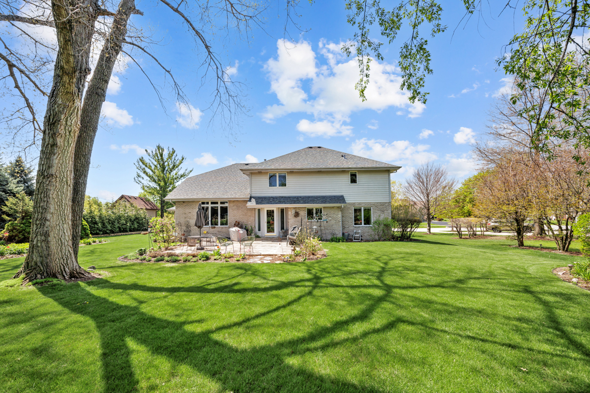 3203 Hickory Creek Drive, New Lenox, IL 60451