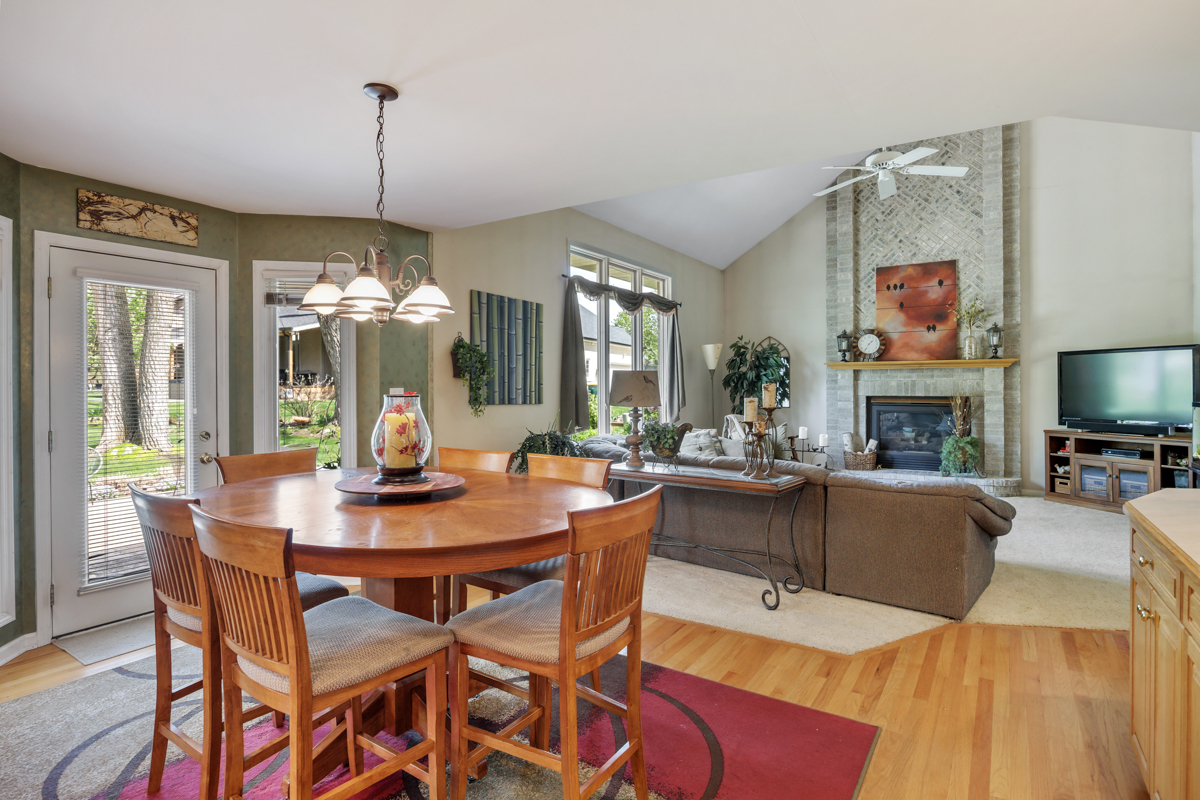 3203 Hickory Creek Drive, New Lenox, IL 60451