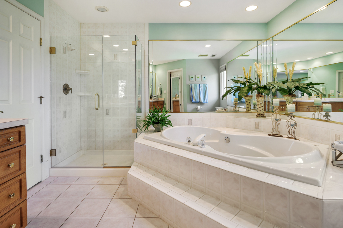 3203 Hickory Creek Drive, New Lenox, IL 60451