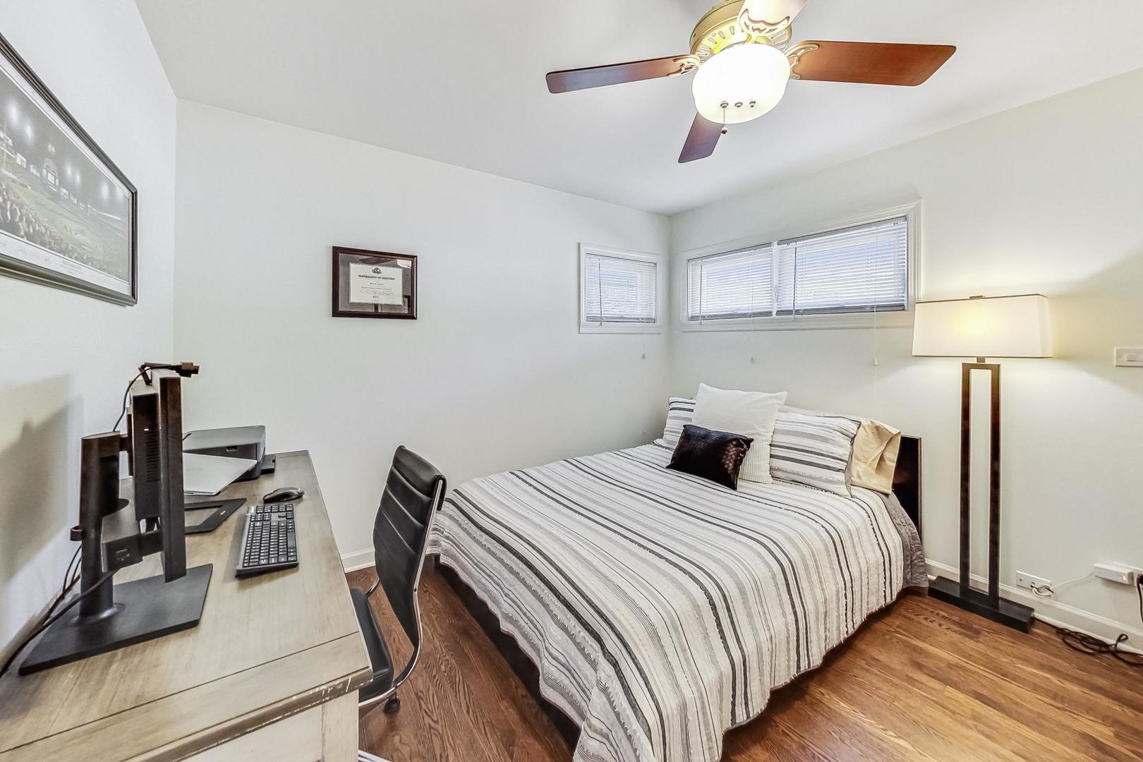 705 N County Line Road, Hinsdale, IL 60521