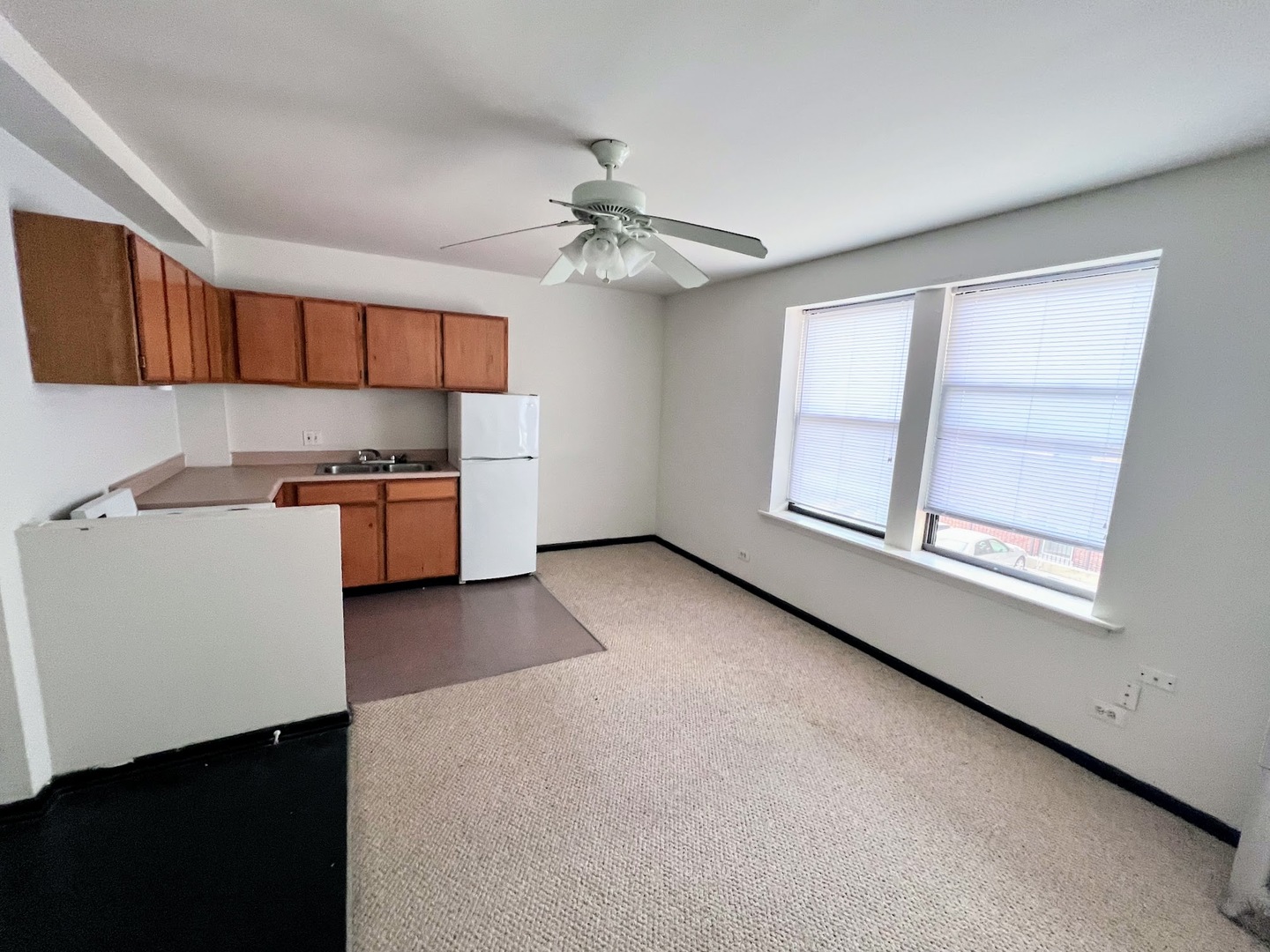 3933 N Clarendon Avenue #504, Chicago, IL 60613