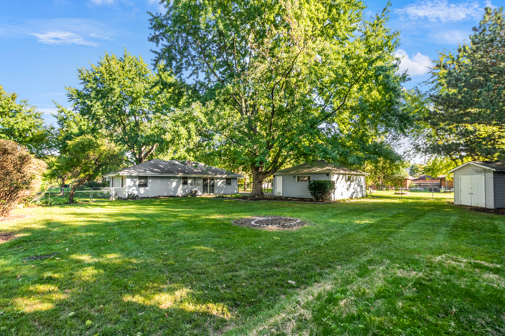 16340 S McGrath Drive, Plainfield, IL 60586