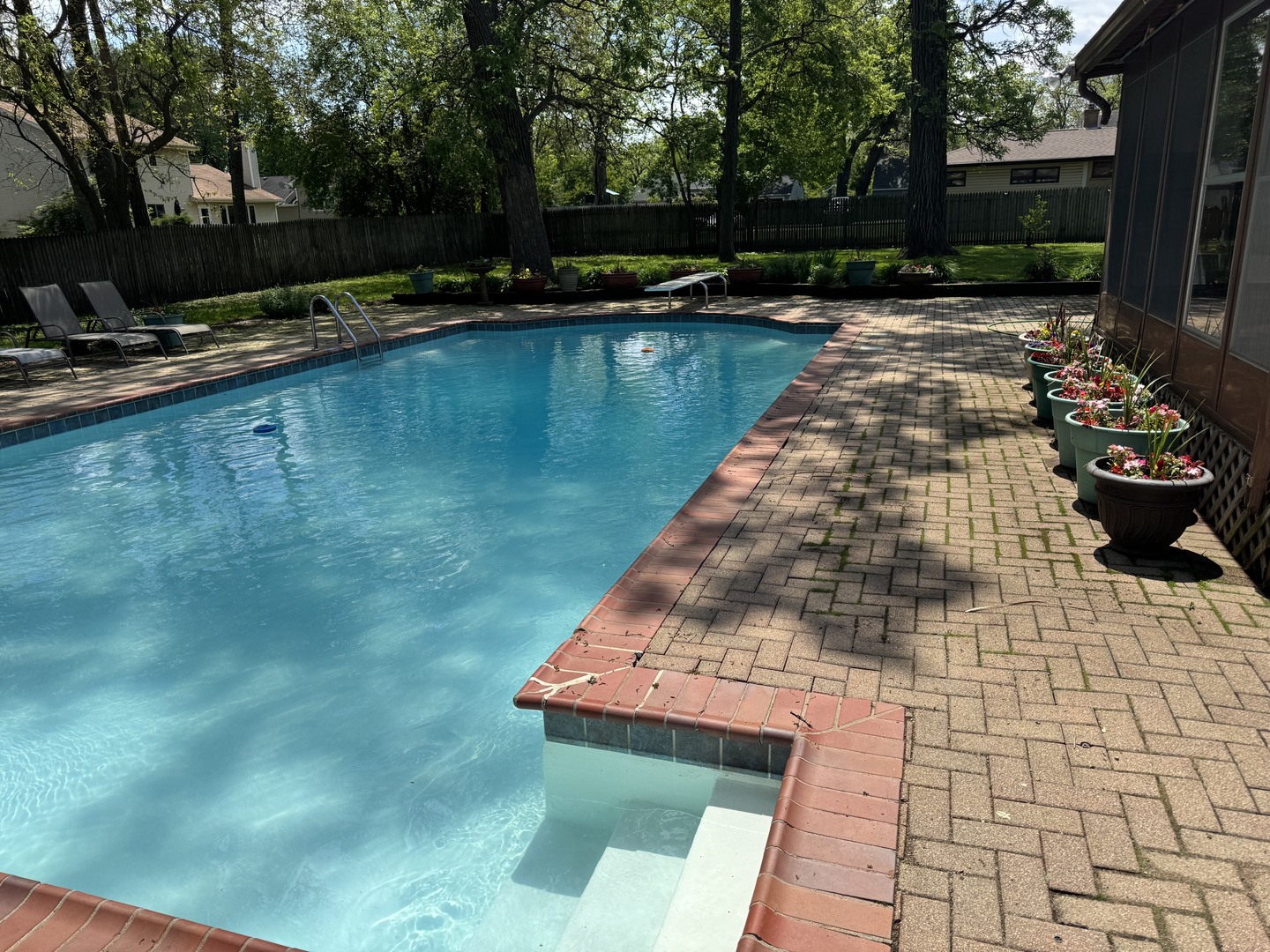 667 N Lake Street, Grayslake, IL 60030