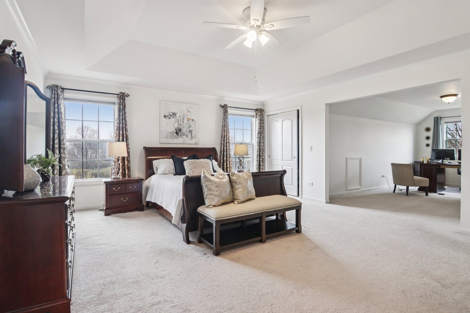 2415 Wembley Court, Gurnee, IL 60031