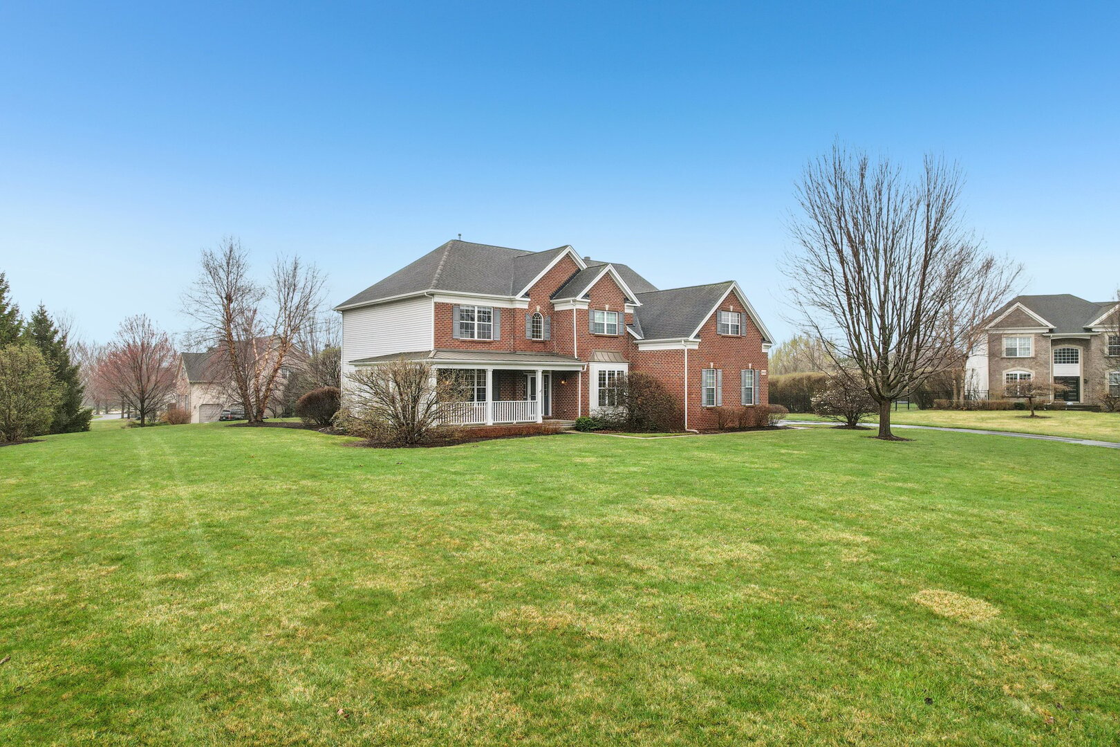 2415 Wembley Court, Gurnee, IL 60031