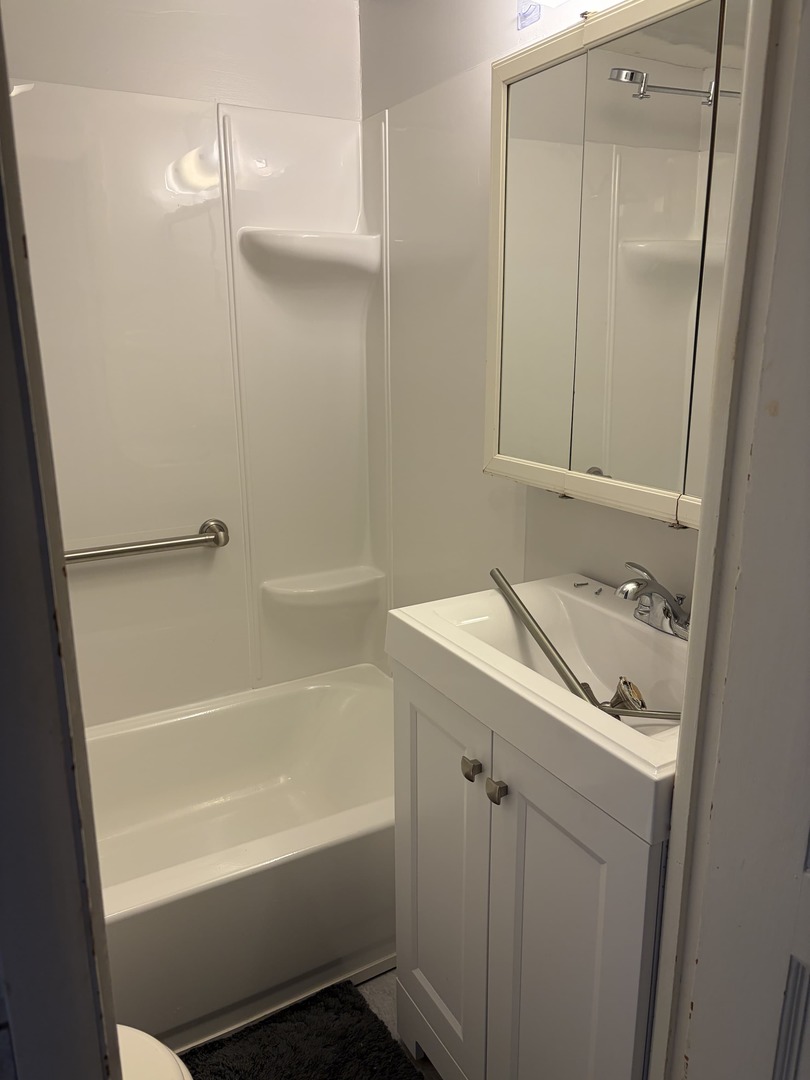 905 E North Street, Pontiac, IL 61764