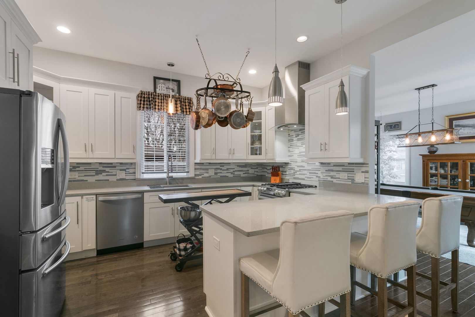 3239 Wesley Avenue, Berwyn, IL 60402