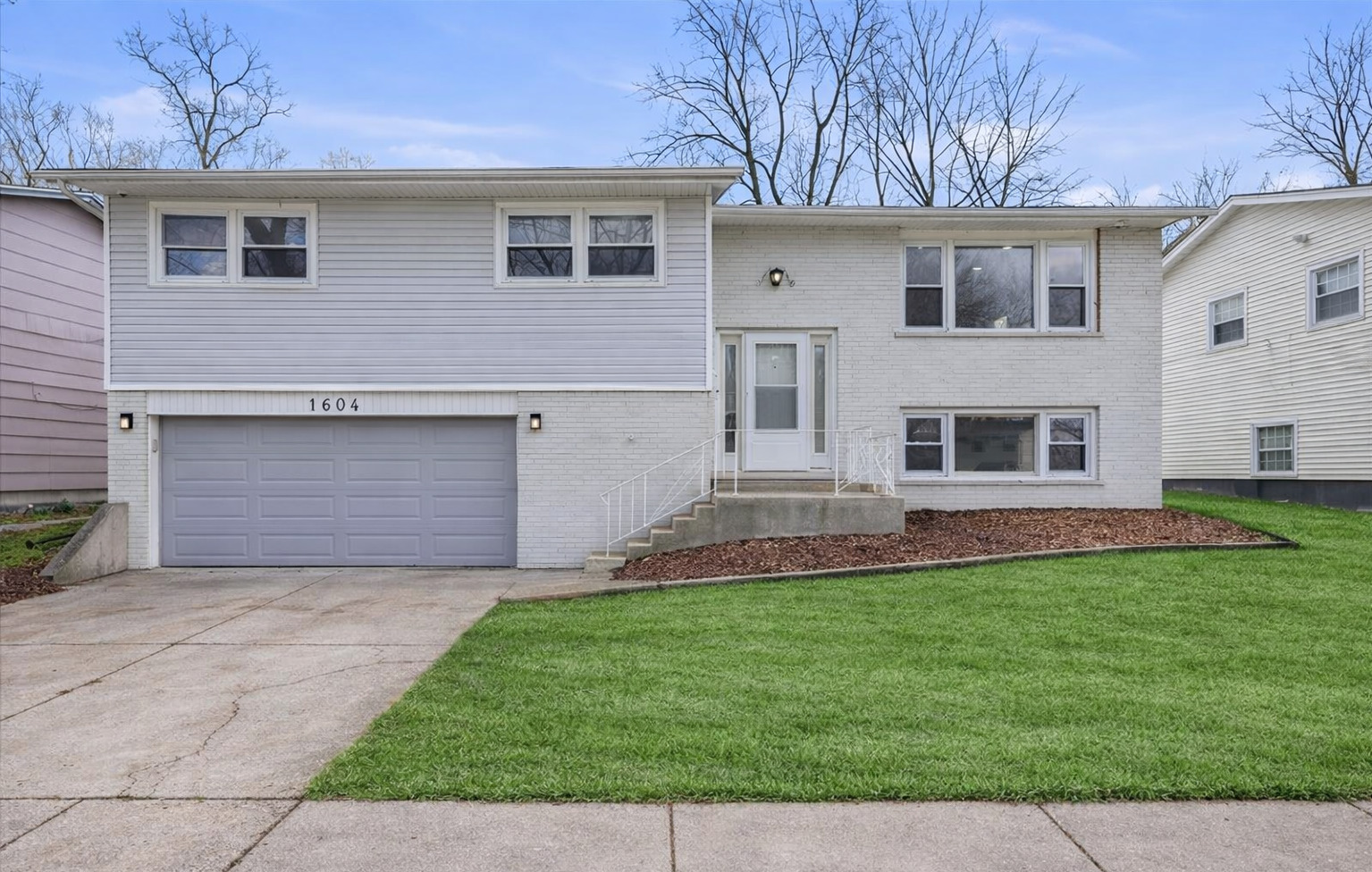 1604 Constance Avenue, Chicago Heights, IL 60411