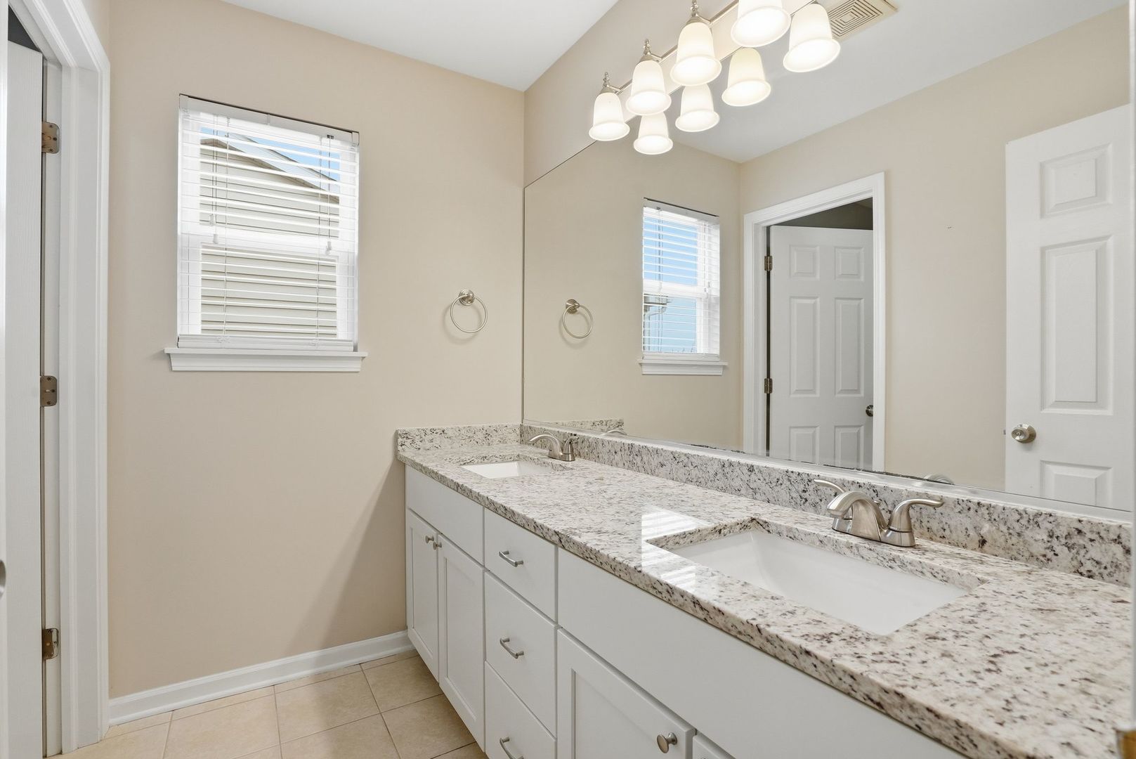 2647 PECOS Circle, Montgomery, IL 60538