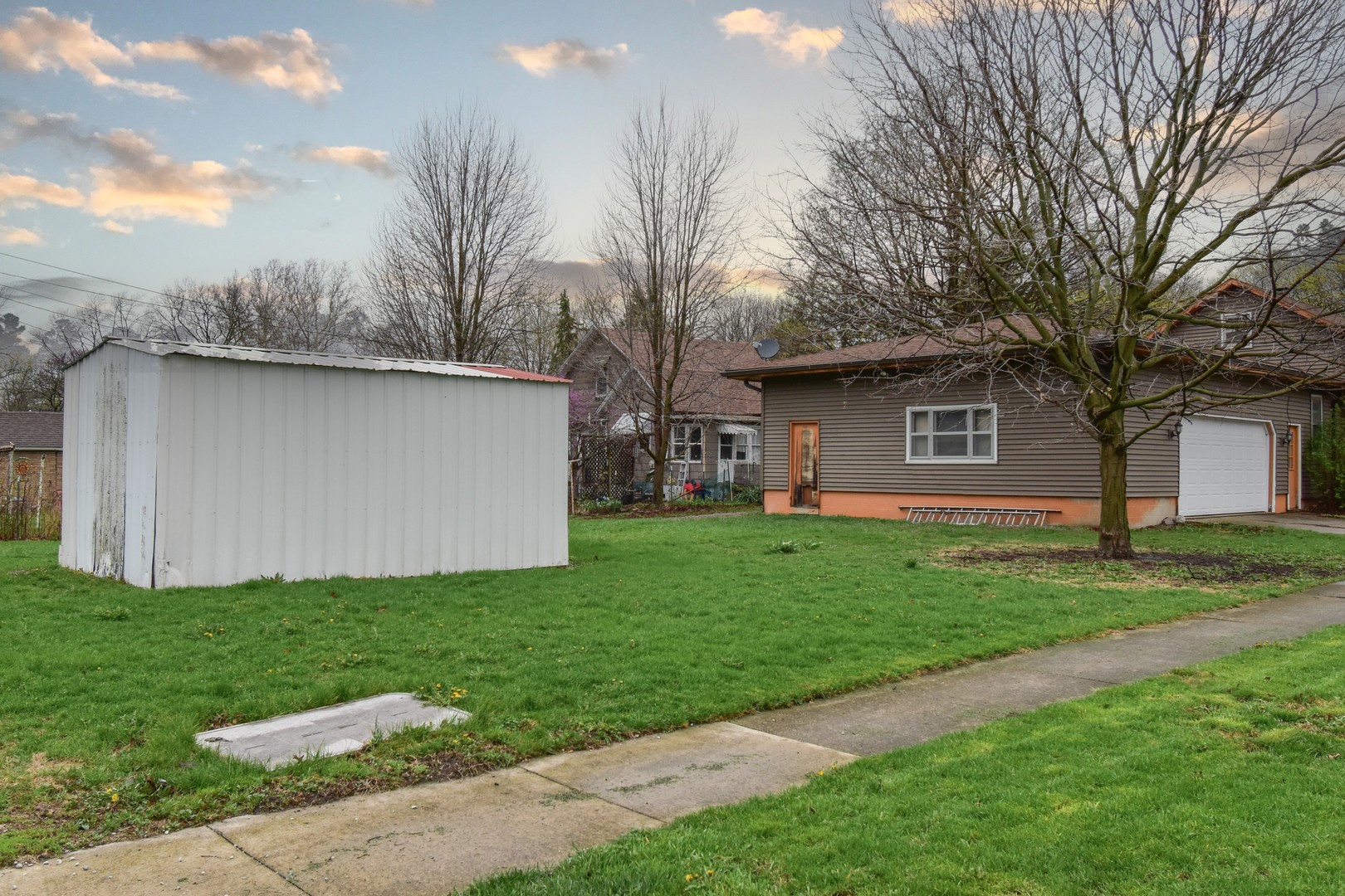 310 N 1st Street, Fairbury, IL 61739