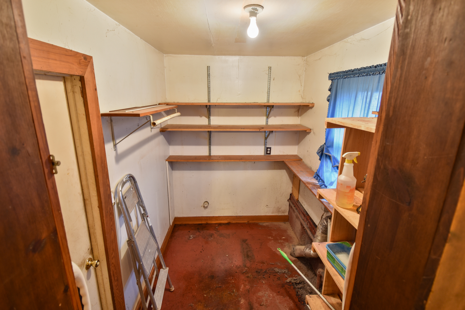 310 N 1st Street, Fairbury, IL 61739