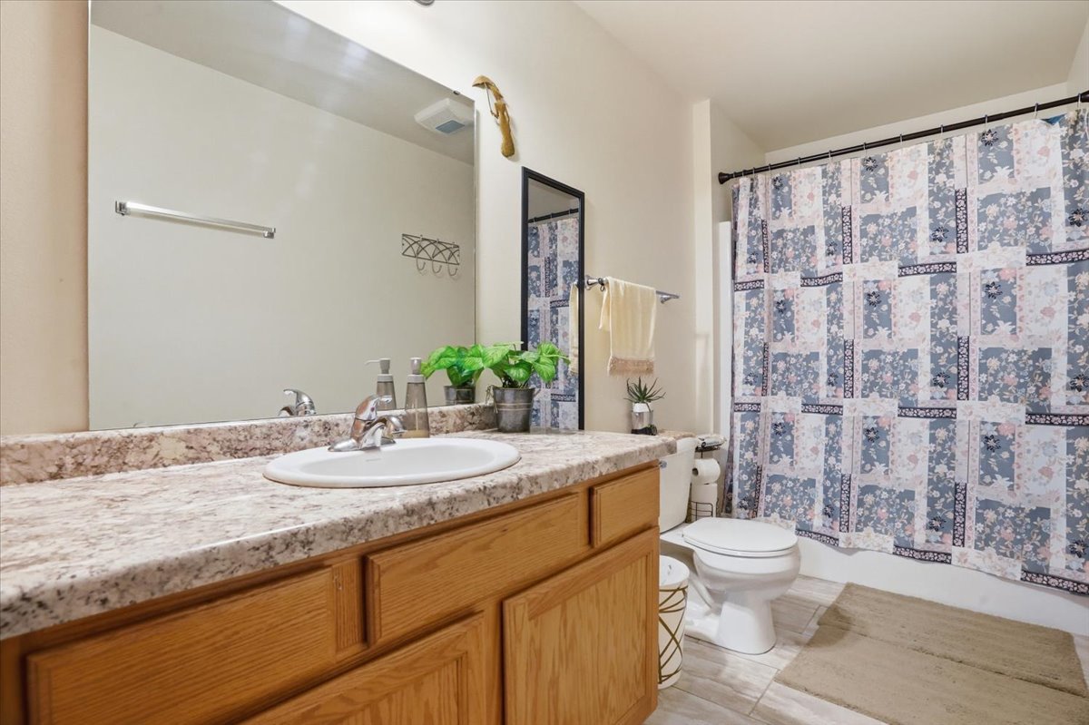 1624 Arrington Drive, North Chicago, IL 60064