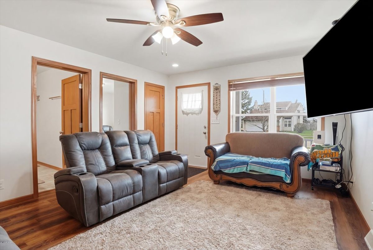 1624 Arrington Drive, North Chicago, IL 60064