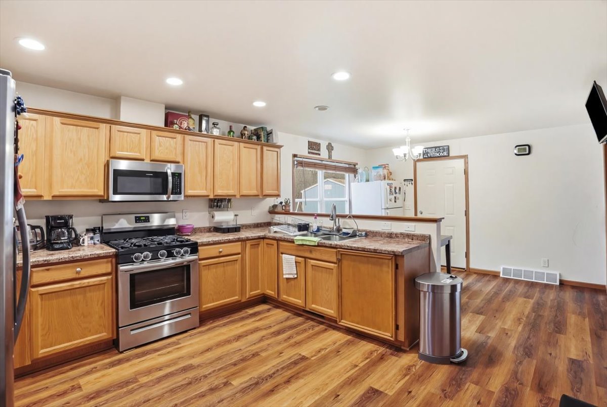 1624 Arrington Drive, North Chicago, IL 60064