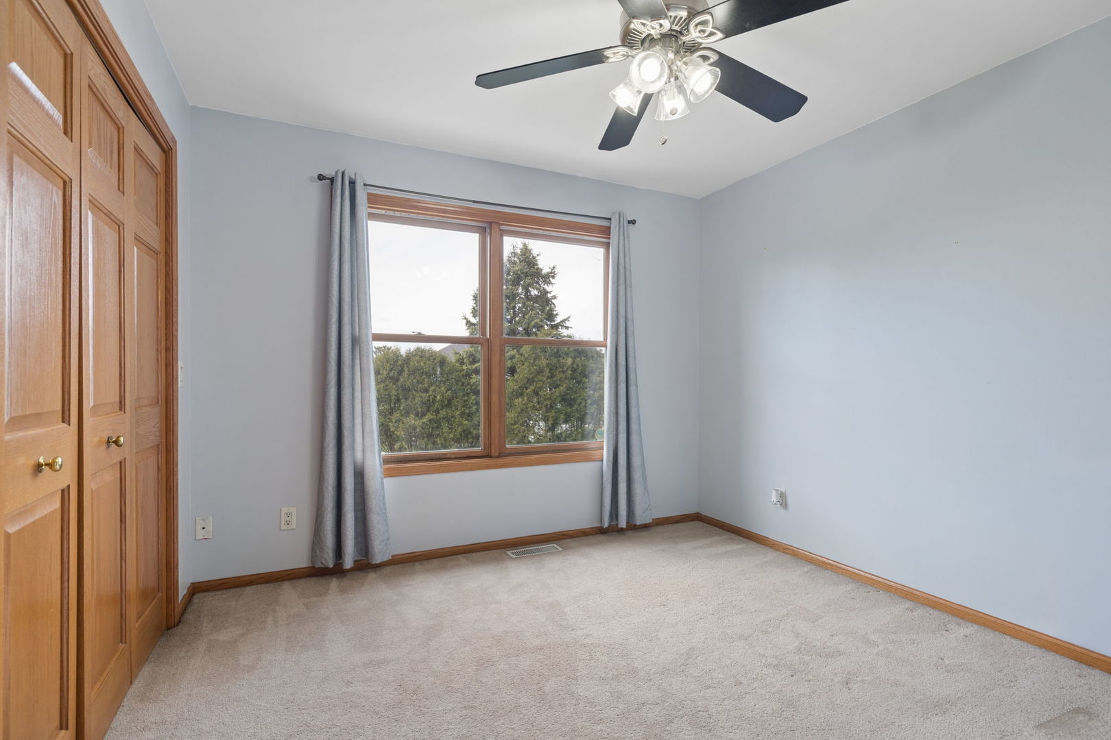 611 Prairie View Lane, Hinckley, IL 60520