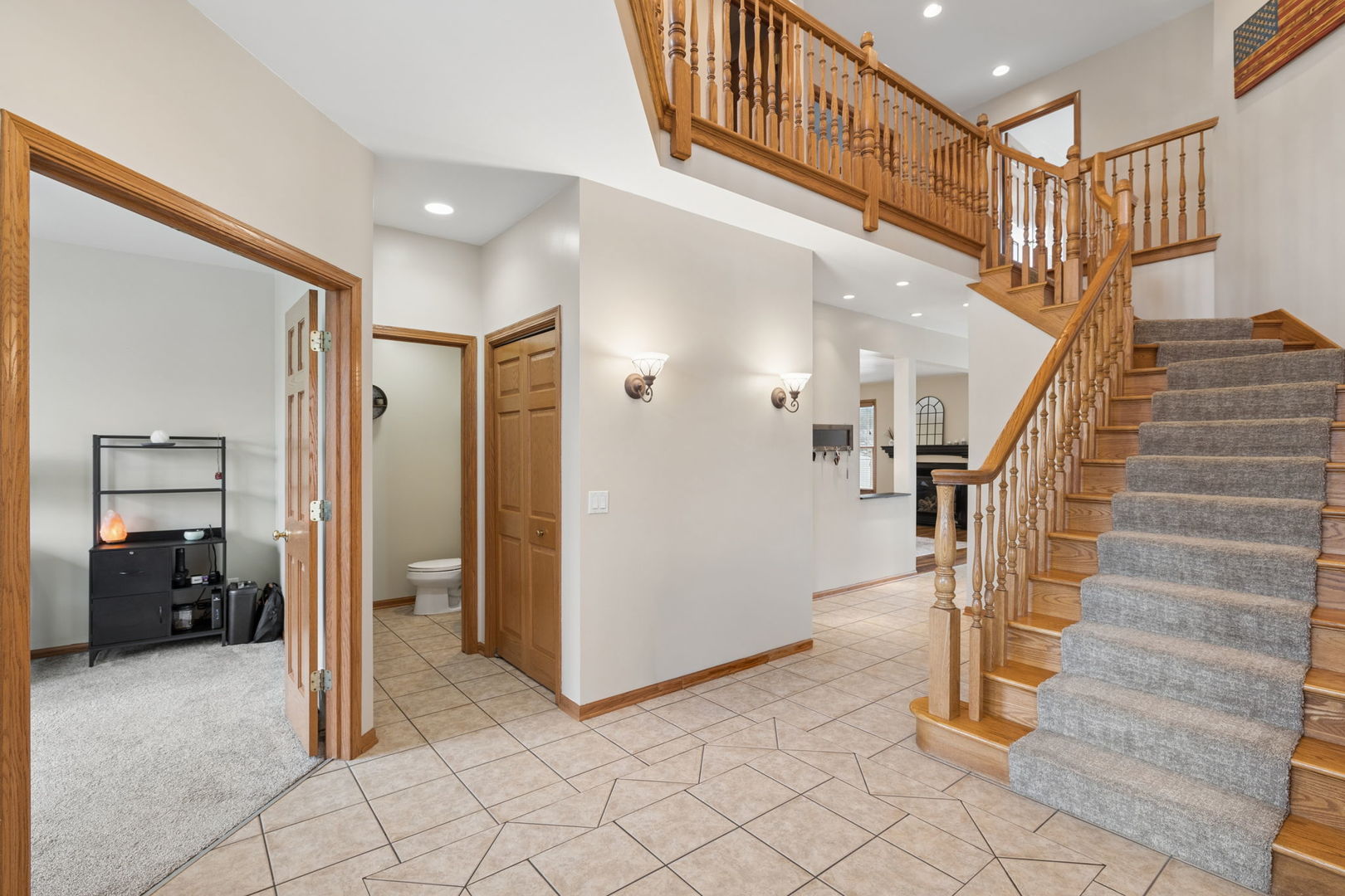 611 Prairie View Lane, Hinckley, IL 60520