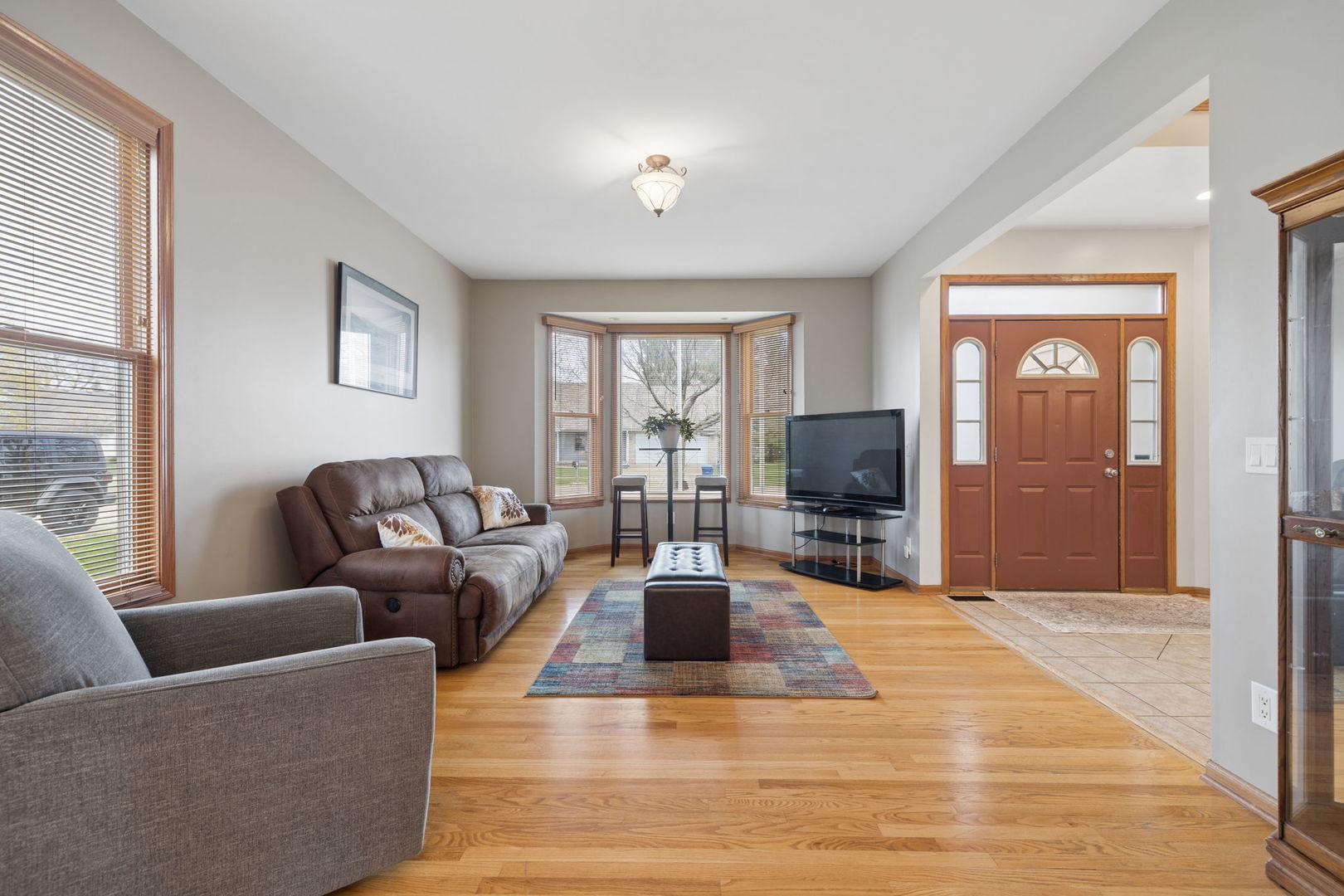 611 Prairie View Lane, Hinckley, IL 60520