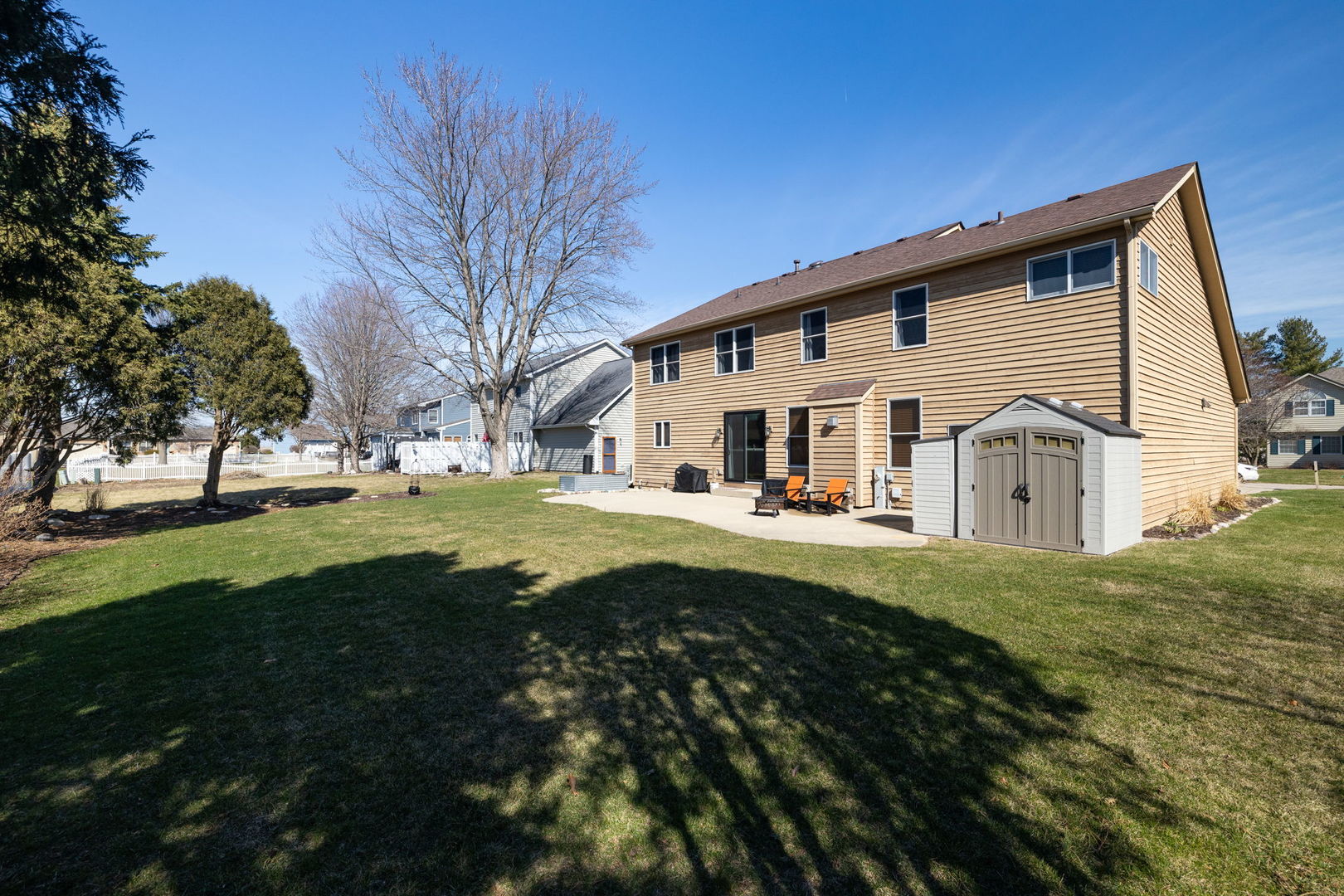 611 Prairie View Lane, Hinckley, IL 60520